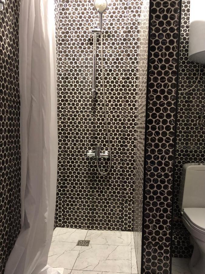 Гостевой Дом Siella Hotel Sukhumi Luaran gambar