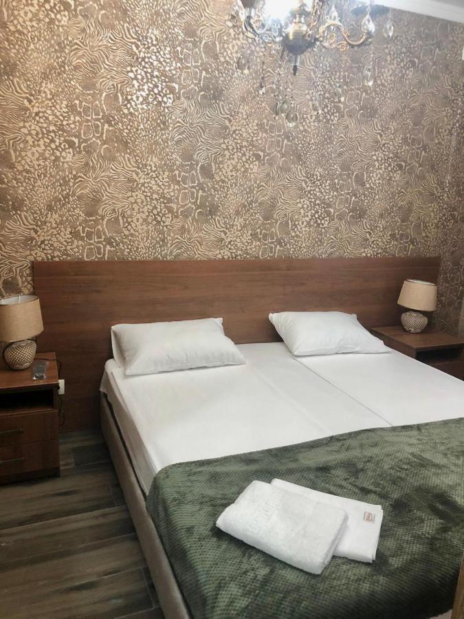 Гостевой Дом Siella Hotel Sukhumi Luaran gambar