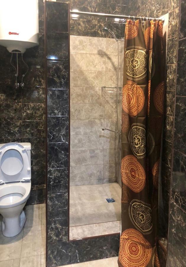 Гостевой Дом Siella Hotel Sukhumi Luaran gambar