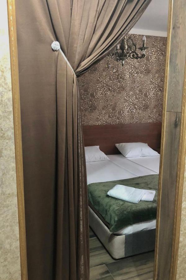 Гостевой Дом Siella Hotel Sukhumi Luaran gambar